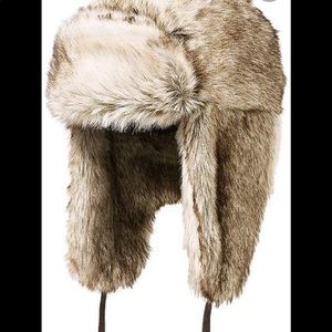 Eddie Bauer Faux Fur Hat